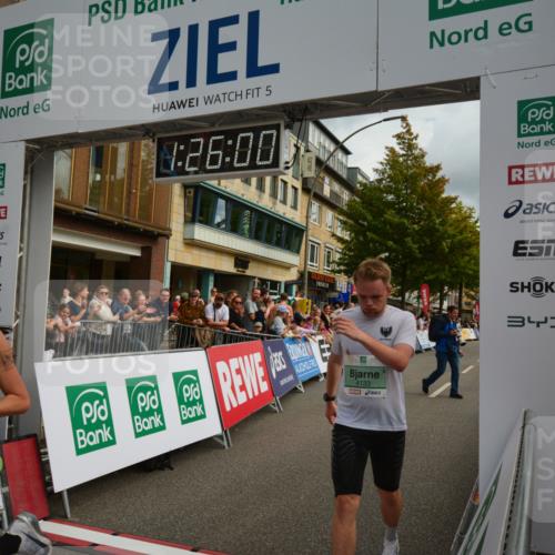 20.09.2026 - PSD Bank Halbmarathon LAZAROV Photography http://msf.ph/oto/10549057 20.09.2026 11:25:59 Ziel 2377, 2388, 4133, 4277, 4347, 4729 meine-sportfotos.de