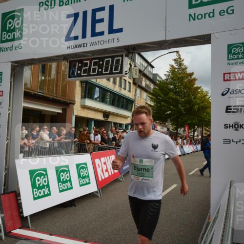 20.09.2026 - PSD Bank Halbmarathon LAZAROV Photography http://msf.ph/oto/10549060 20.09.2026 11:26:00 Ziel 2377, 2388, 4133, 4277, 4347, 4729 meine-sportfotos.de