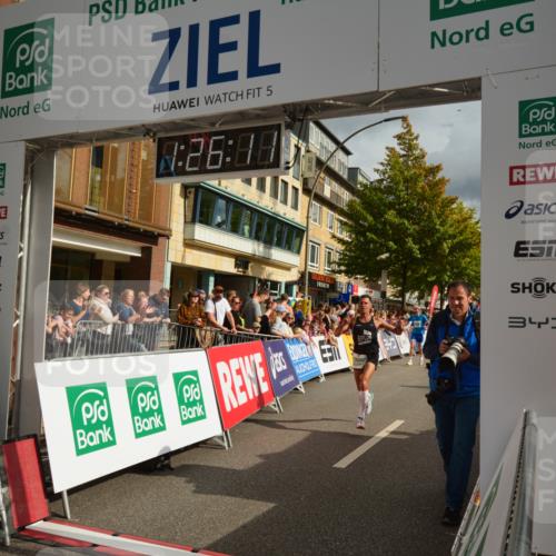 20.09.2026 - PSD Bank Halbmarathon LAZAROV Photography http://msf.ph/oto/10549066 20.09.2026 11:26:10 Ziel 2333, 3710, 4347, 4518 meine-sportfotos.de