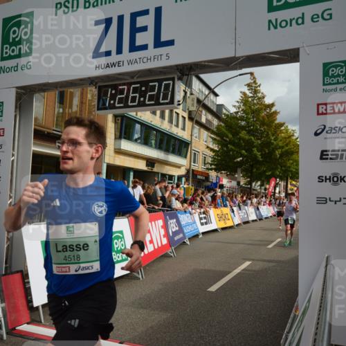 20.09.2026 - PSD Bank Halbmarathon LAZAROV Photography http://msf.ph/oto/10549077 20.09.2026 11:26:20 Ziel 1518, 2333, 2603, 2620, 3710, 4174, 4518 meine-sportfotos.de
