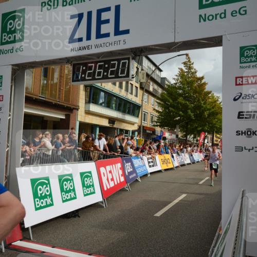 20.09.2026 - PSD Bank Halbmarathon LAZAROV Photography http://msf.ph/oto/10549078 20.09.2026 11:26:20 Ziel 1518, 2333, 2603, 2620, 3710, 4174, 4518 meine-sportfotos.de