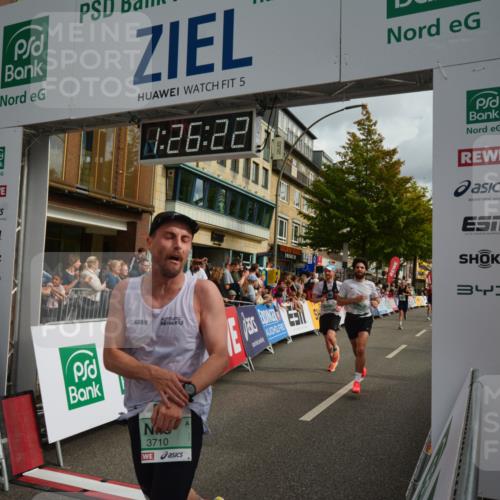 20.09.2026 - PSD Bank Halbmarathon LAZAROV Photography http://msf.ph/oto/10549084 20.09.2026 11:26:22 Ziel 1518, 2603, 2620, 3710, 4174, 4518 meine-sportfotos.de