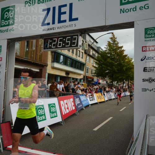 20.09.2026 - PSD Bank Halbmarathon LAZAROV Photography http://msf.ph/oto/10549131 20.09.2026 11:26:53 Ziel 1287, 2292, 2346, 2845, 3886, 4056 meine-sportfotos.de