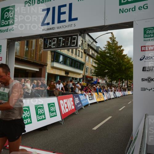 20.09.2026 - PSD Bank Halbmarathon LAZAROV Photography http://msf.ph/oto/10549159 20.09.2026 11:27:12 Ziel 1314, 1574, 2813, 3870, 4553 meine-sportfotos.de