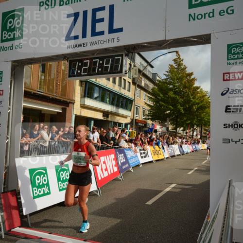 20.09.2026 - PSD Bank Halbmarathon LAZAROV Photography http://msf.ph/oto/10549200 20.09.2026 11:27:46 Ziel 2544, 3189, 3348, 3431, 4462 meine-sportfotos.de