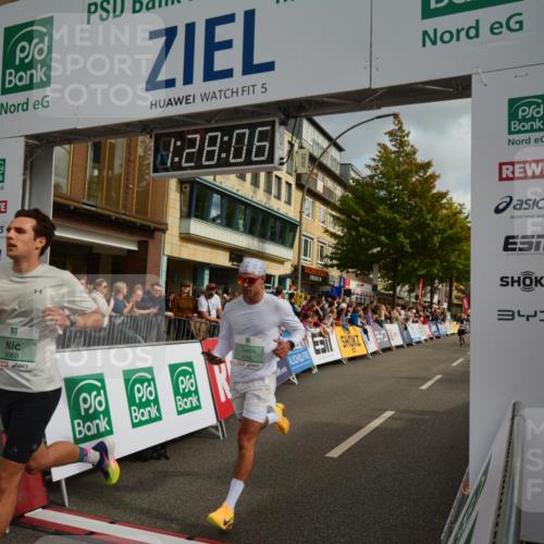 20.09.2026 - PSD Bank Halbmarathon LAZAROV Photography http://msf.ph/oto/10549230 20.09.2026 11:28:06 Ziel 1096, 1399, 1606, 1679, 2484, 3068, 3207, 3362, 4795 meine-sportfotos.de