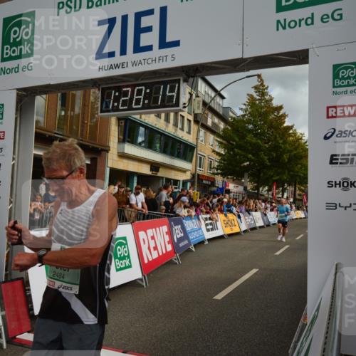 20.09.2026 - PSD Bank Halbmarathon LAZAROV Photography http://msf.ph/oto/10549243 20.09.2026 11:28:13 Ziel 1096, 1679, 2484, 3207, 3362 meine-sportfotos.de