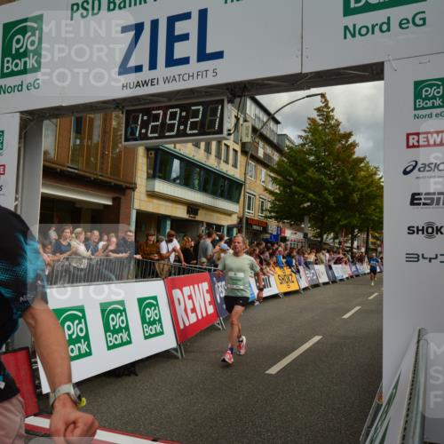 20.09.2026 - PSD Bank Halbmarathon LAZAROV Photography http://msf.ph/oto/10549310 20.09.2026 11:29:21 Ziel 1422, 1548, 2401, 2472, 3519, 3729, 4348, 4459 meine-sportfotos.de