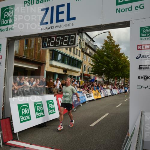 20.09.2026 - PSD Bank Halbmarathon LAZAROV Photography http://msf.ph/oto/10549312 20.09.2026 11:29:21 Ziel 1422, 1548, 2401, 2472, 3519, 3729, 4348, 4459 meine-sportfotos.de