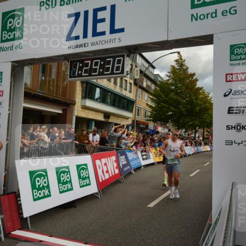 20.09.2026 - PSD Bank Halbmarathon LAZAROV Photography http://msf.ph/oto/10549356 20.09.2026 11:29:37 Ziel 1413, 2181, 2323, 3138, 3420, 3699, 3707, 3729, 3856, 4459, 4560 meine-sportfotos.de