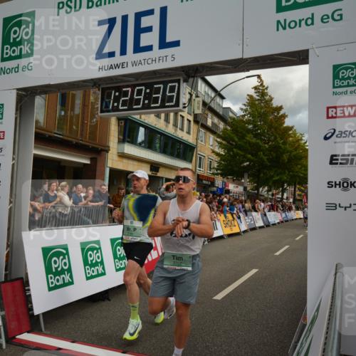 20.09.2026 - PSD Bank Halbmarathon LAZAROV Photography http://msf.ph/oto/10549360 20.09.2026 11:29:38 Ziel 1413, 2181, 2323, 3138, 3420, 3699, 3707, 3729, 3856, 4560 meine-sportfotos.de