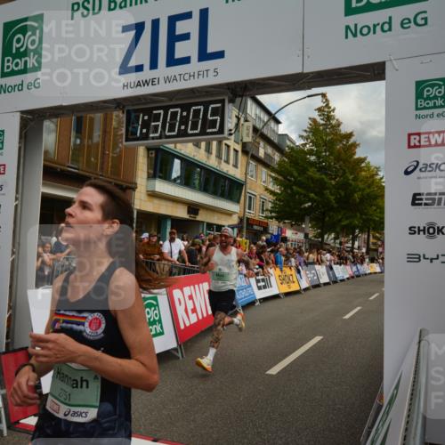 20.09.2026 - PSD Bank Halbmarathon LAZAROV Photography http://msf.ph/oto/10549386 20.09.2026 11:30:05 Ziel 2751, 3177, 3238, 3591, 4141 meine-sportfotos.de