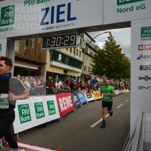 20.09.2026 - PSD Bank Halbmarathon LAZAROV Photography http://msf.ph/oto/10549414 20.09.2026 11:30:28 Ziel 1246, 2240, 2369, 2771, 3119 meine-sportfotos.de