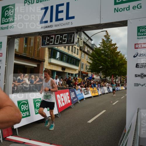 20.09.2026 - PSD Bank Halbmarathon LAZAROV Photography http://msf.ph/oto/10549424 20.09.2026 11:30:50 Ziel 1055, 3009, 4113, 4505, 4712 meine-sportfotos.de