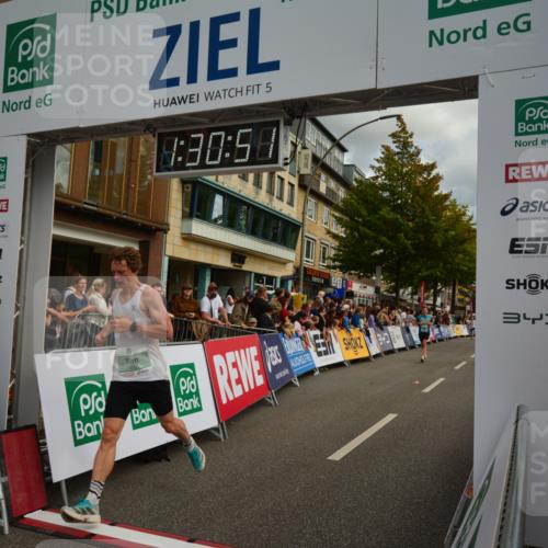 20.09.2026 - PSD Bank Halbmarathon LAZAROV Photography http://msf.ph/oto/10549425 20.09.2026 11:30:50 Ziel 1055, 3009, 4113, 4505, 4712 meine-sportfotos.de