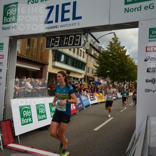 20.09.2026 - PSD Bank Halbmarathon LAZAROV Photography http://msf.ph/oto/10549443 20.09.2026 11:31:02 Ziel 1135, 1639, 1724, 3009, 3448, 4113, 4232, 4504 meine-sportfotos.de