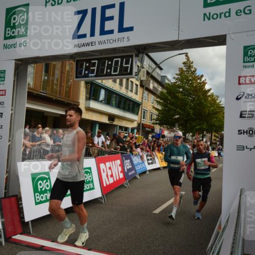 20.09.2026 - PSD Bank Halbmarathon LAZAROV Photography http://msf.ph/oto/10549450 20.09.2026 11:31:04 Ziel 1135, 1639, 1724, 3009, 3448, 4113, 4232, 4504 meine-sportfotos.de