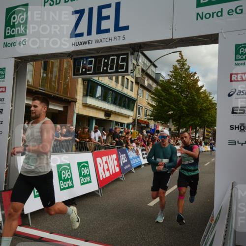 20.09.2026 - PSD Bank Halbmarathon LAZAROV Photography http://msf.ph/oto/10549451 20.09.2026 11:31:04 Ziel 1135, 1639, 1724, 3009, 3448, 4113, 4232, 4504 meine-sportfotos.de