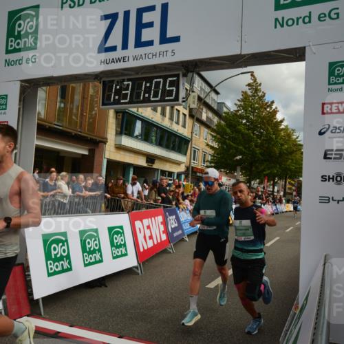 20.09.2026 - PSD Bank Halbmarathon LAZAROV Photography http://msf.ph/oto/10549452 20.09.2026 11:31:04 Ziel 1135, 1639, 1724, 3009, 3448, 4113, 4232, 4504 meine-sportfotos.de