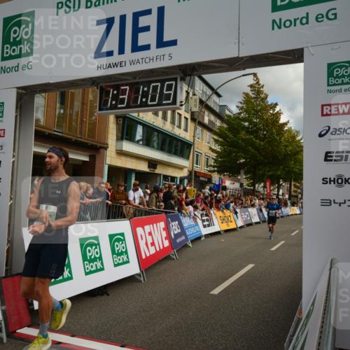 20.09.2026 - PSD Bank Halbmarathon LAZAROV Photography http://msf.ph/oto/10549458 20.09.2026 11:31:08 Ziel 1135, 1639, 1724, 2485, 3448, 4232, 4504 meine-sportfotos.de