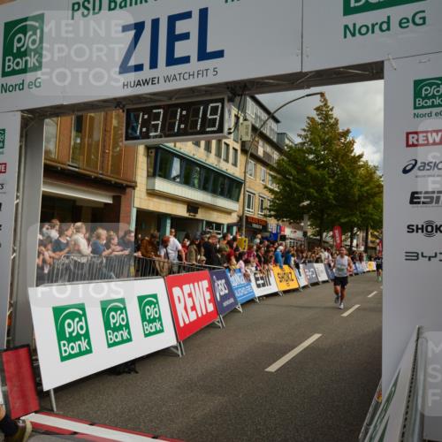 20.09.2026 - PSD Bank Halbmarathon LAZAROV Photography http://msf.ph/oto/10549468 20.09.2026 11:31:19 Ziel 2485, 3198, 3360, 4527, 4664 meine-sportfotos.de