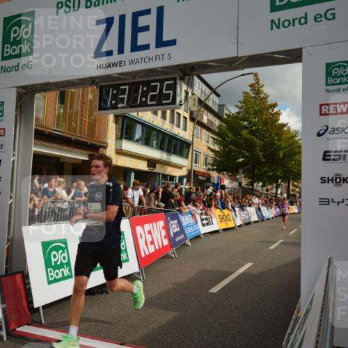 20.09.2026 - PSD Bank Halbmarathon LAZAROV Photography http://msf.ph/oto/10549476 20.09.2026 11:31:25 Ziel 2485, 3198, 3360, 3899, 4527, 4664 meine-sportfotos.de