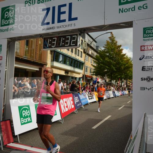 20.09.2026 - PSD Bank Halbmarathon LAZAROV Photography http://msf.ph/oto/10549486 20.09.2026 11:31:31 Ziel 2378, 3198, 3317, 3393, 3899, 4177, 4527, 4567, 4664 meine-sportfotos.de