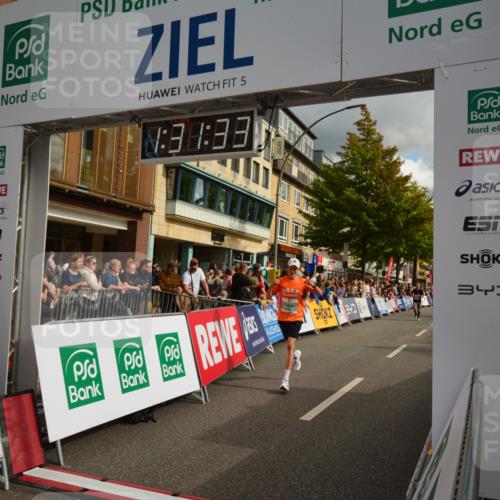 20.09.2026 - PSD Bank Halbmarathon LAZAROV Photography http://msf.ph/oto/10549490 20.09.2026 11:31:32 Ziel 2378, 3198, 3317, 3393, 3899, 4177, 4567, 4664 meine-sportfotos.de