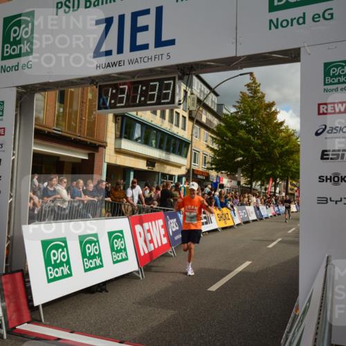 20.09.2026 - PSD Bank Halbmarathon LAZAROV Photography http://msf.ph/oto/10549491 20.09.2026 11:31:32 Ziel 2378, 3198, 3317, 3393, 3899, 4177, 4567, 4664 meine-sportfotos.de