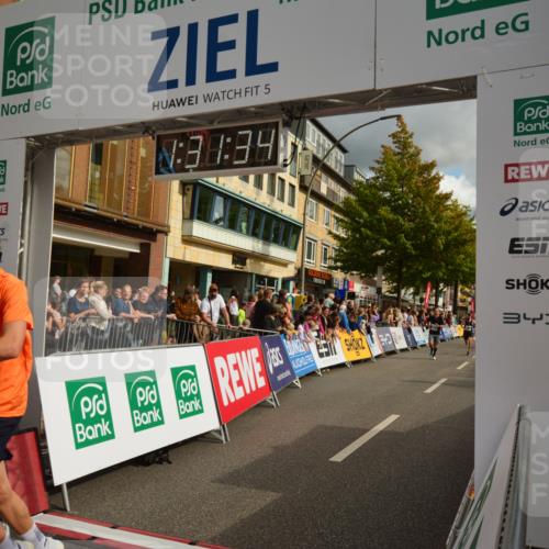 20.09.2026 - PSD Bank Halbmarathon LAZAROV Photography http://msf.ph/oto/10549494 20.09.2026 11:31:33 Ziel 2378, 3198, 3317, 3393, 3899, 4177, 4567, 4664 meine-sportfotos.de
