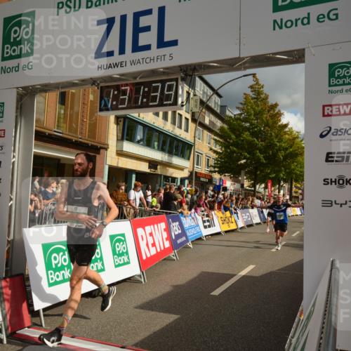 20.09.2026 - PSD Bank Halbmarathon LAZAROV Photography http://msf.ph/oto/10549505 20.09.2026 11:31:39 Ziel 2378, 3230, 3317, 3393, 3721, 3899, 4177, 4567, 4573 meine-sportfotos.de
