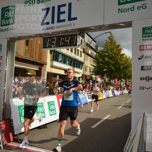 20.09.2026 - PSD Bank Halbmarathon LAZAROV Photography http://msf.ph/oto/10549511 20.09.2026 11:31:41 Ziel 2378, 3230, 3317, 3393, 3721, 4177, 4567, 4573 meine-sportfotos.de
