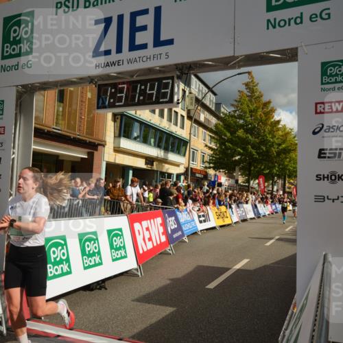 20.09.2026 - PSD Bank Halbmarathon LAZAROV Photography http://msf.ph/oto/10549515 20.09.2026 11:31:42 Ziel 2378, 3230, 3317, 3393, 3721, 4177, 4567, 4573 meine-sportfotos.de