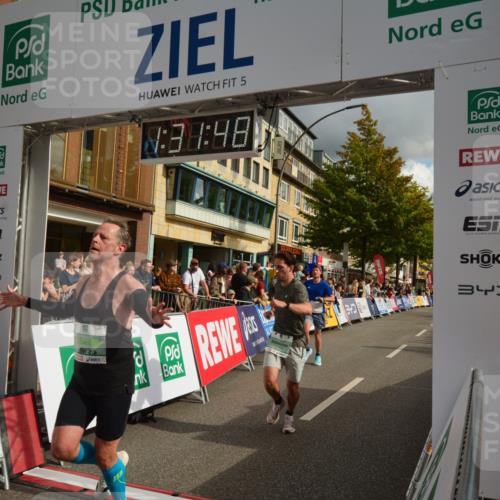 20.09.2026 - PSD Bank Halbmarathon LAZAROV Photography http://msf.ph/oto/10549518 20.09.2026 11:31:47 Ziel 2378, 3230, 3317, 3340, 3721, 4567, 4573 meine-sportfotos.de