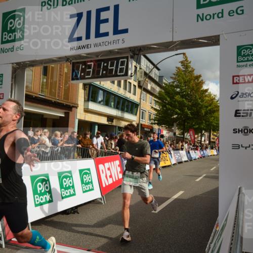20.09.2026 - PSD Bank Halbmarathon LAZAROV Photography http://msf.ph/oto/10549519 20.09.2026 11:31:47 Ziel 2378, 3230, 3317, 3340, 3721, 4567, 4573 meine-sportfotos.de