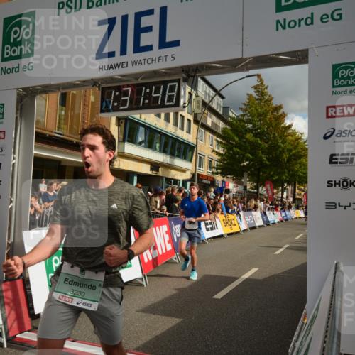 20.09.2026 - PSD Bank Halbmarathon LAZAROV Photography http://msf.ph/oto/10549522 20.09.2026 11:31:48 Ziel 3230, 3317, 3340, 3721, 4573 meine-sportfotos.de