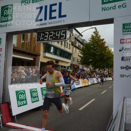 20.09.2026 - PSD Bank Halbmarathon LAZAROV Photography http://msf.ph/oto/10549550 20.09.2026 11:32:44 Ziel 1208, 1310, 2086, 2498, 2575, 2625, 3423, 3508 meine-sportfotos.de