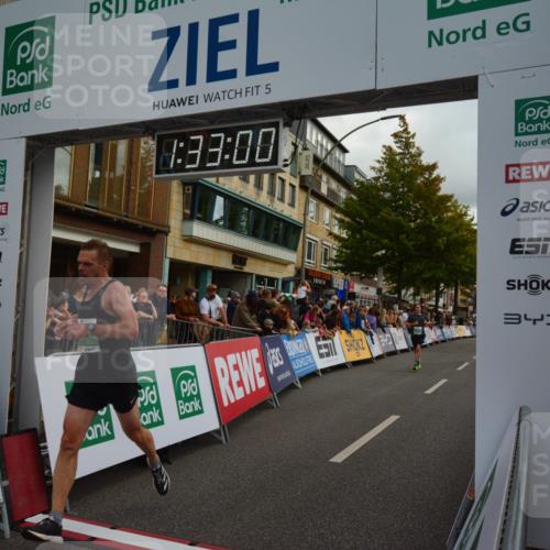 20.09.2026 - PSD Bank Halbmarathon LAZAROV Photography http://msf.ph/oto/10549573 20.09.2026 11:33:00 Ziel 1310, 1721, 1922, 2498, 3423, 3508, 3774 meine-sportfotos.de