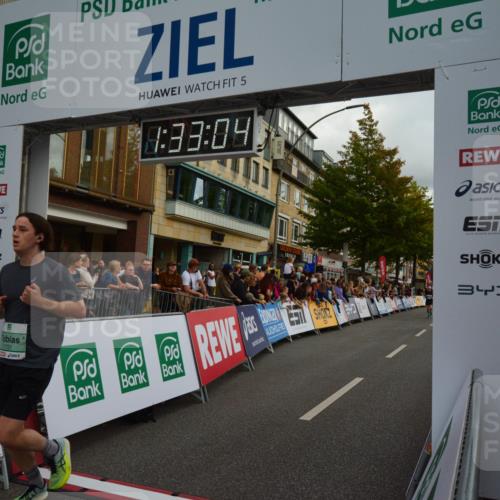 20.09.2026 - PSD Bank Halbmarathon LAZAROV Photography http://msf.ph/oto/10549581 20.09.2026 11:33:03 Ziel 1721, 1849, 1922, 3774, 3994, 4116, 4145 meine-sportfotos.de