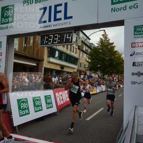 20.09.2026 - PSD Bank Halbmarathon LAZAROV Photography http://msf.ph/oto/10549590 20.09.2026 11:33:13 Ziel 1690, 1849, 2115, 3048, 3774, 3994, 4116, 4134, 4145, 4614 meine-sportfotos.de