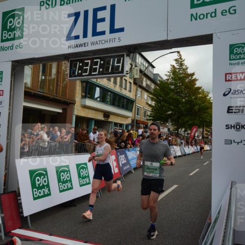 20.09.2026 - PSD Bank Halbmarathon LAZAROV Photography http://msf.ph/oto/10549594 20.09.2026 11:33:14 Ziel 1690, 1849, 2115, 3048, 3774, 3994, 4116, 4134, 4145, 4614 meine-sportfotos.de