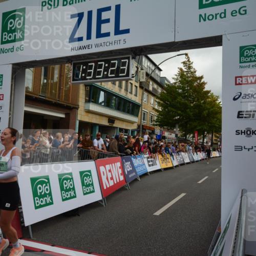 20.09.2026 - PSD Bank Halbmarathon LAZAROV Photography http://msf.ph/oto/10549610 20.09.2026 11:33:23 Ziel 1690, 1737, 2115, 2789, 3048, 4134, 4352, 4614, 4751 meine-sportfotos.de