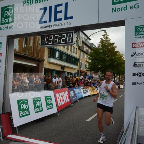 20.09.2026 - PSD Bank Halbmarathon LAZAROV Photography http://msf.ph/oto/10549615 20.09.2026 11:33:27 Ziel 1737, 2115, 2789, 3048, 4352, 4751 meine-sportfotos.de
