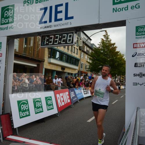 20.09.2026 - PSD Bank Halbmarathon LAZAROV Photography http://msf.ph/oto/10549616 20.09.2026 11:33:27 Ziel 1737, 2115, 2789, 3048, 4352, 4751 meine-sportfotos.de