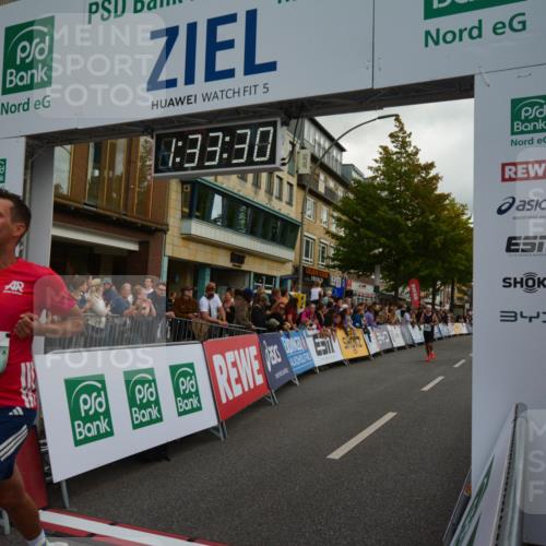 20.09.2026 - PSD Bank Halbmarathon LAZAROV Photography http://msf.ph/oto/10549621 20.09.2026 11:33:29 Ziel 1737, 2529, 2789, 4352, 4751 meine-sportfotos.de