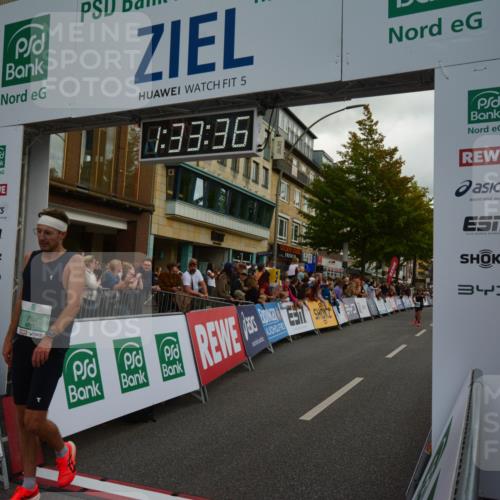 20.09.2026 - PSD Bank Halbmarathon LAZAROV Photography http://msf.ph/oto/10549625 20.09.2026 11:33:35 Ziel 1737, 2529, 4395, 4751 meine-sportfotos.de