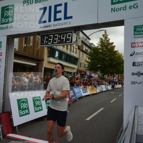 20.09.2026 - PSD Bank Halbmarathon LAZAROV Photography http://msf.ph/oto/10549642 20.09.2026 11:33:49 Ziel 2201, 2482, 4395 meine-sportfotos.de