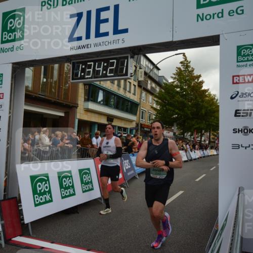 20.09.2026 - PSD Bank Halbmarathon LAZAROV Photography http://msf.ph/oto/10549683 20.09.2026 11:34:20 Ziel 1384, 1871, 2043, 2547, 2945, 4783 meine-sportfotos.de