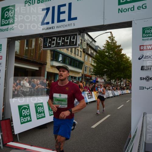 20.09.2026 - PSD Bank Halbmarathon LAZAROV Photography http://msf.ph/oto/10549692 20.09.2026 11:34:44 Ziel 1632, 2308, 2910, 3267, 4345, 4702 meine-sportfotos.de