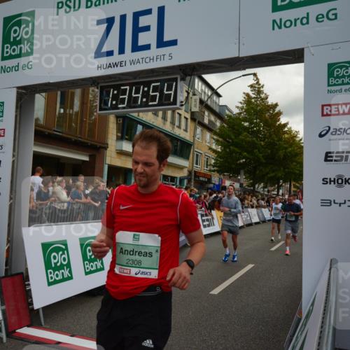 20.09.2026 - PSD Bank Halbmarathon LAZAROV Photography http://msf.ph/oto/10549704 20.09.2026 11:34:53 Ziel 1535, 1632, 1930, 2159, 2308, 2352, 2910, 3267, 4297 meine-sportfotos.de